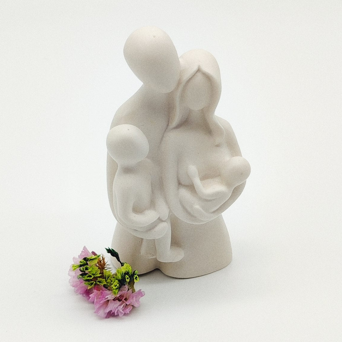 Estatueta Casal e Filhos