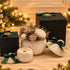 Coffret Bola e Luz em Flor com Arranjo Bola em Flor e Bola Natal em Luz em cenário de Natal