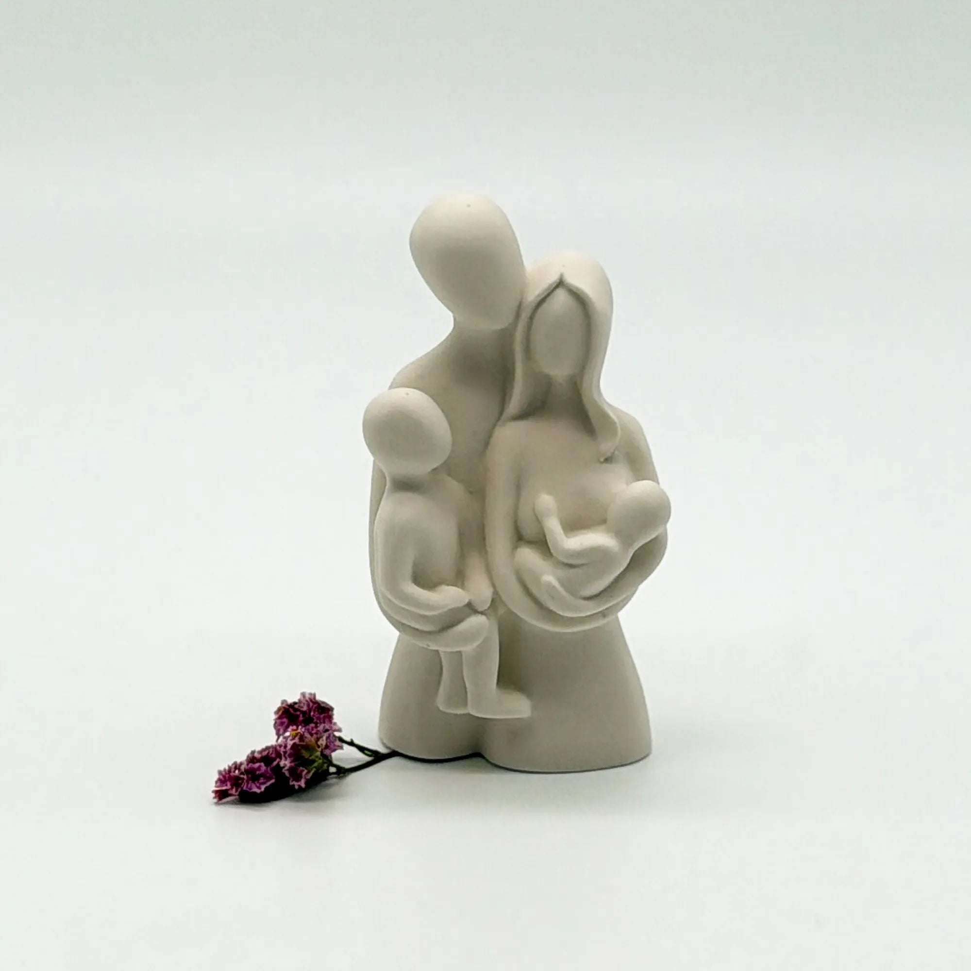 Estatueta Casal e Filhos