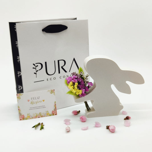 Coelho com Ramo Floral