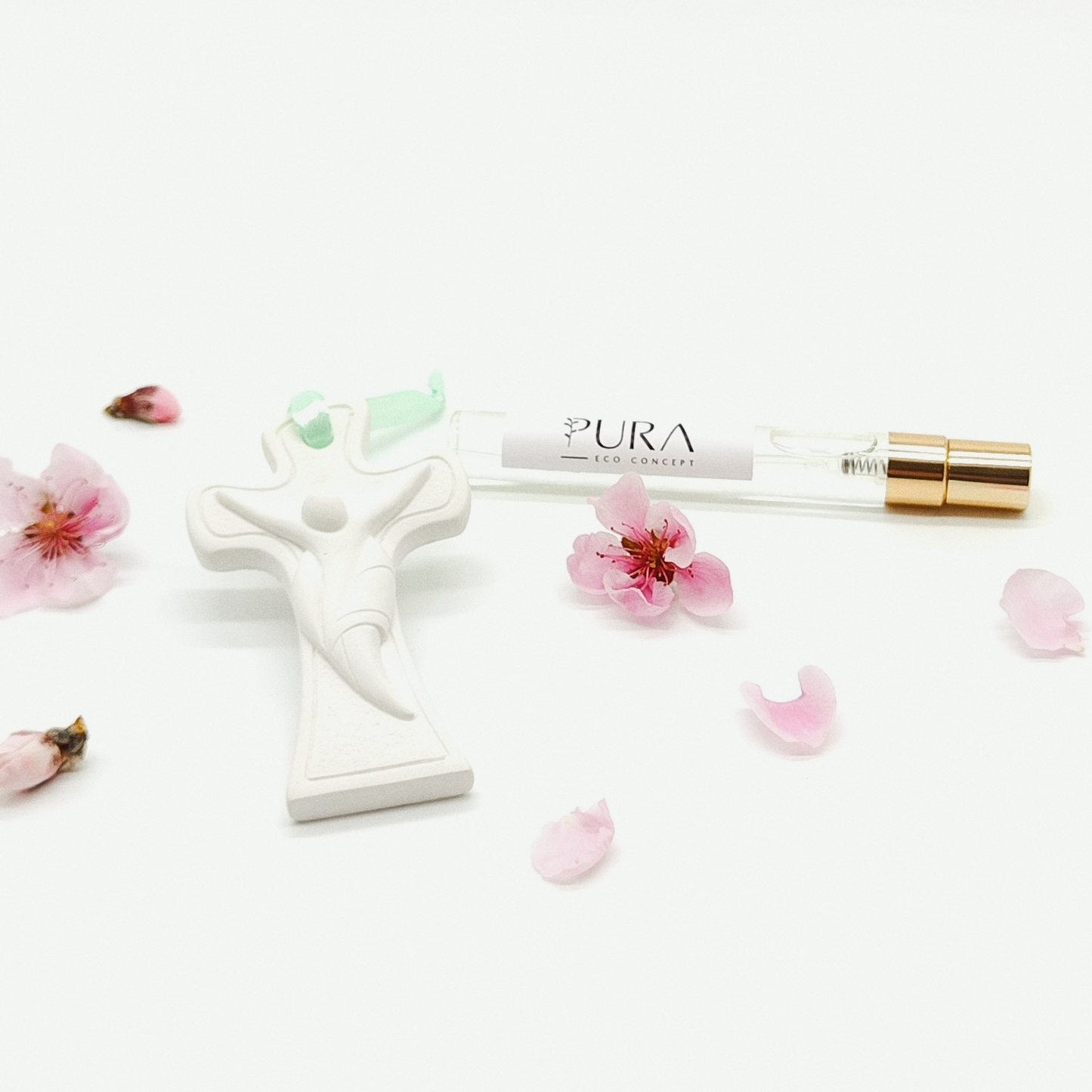 Coffret Pendente Cristo Estilizado + Fragrância para Cerâmica Perfumada