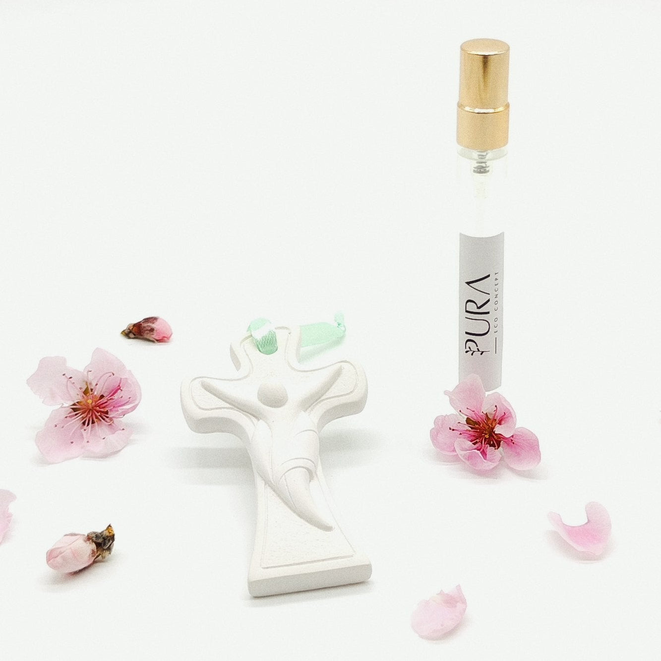 Coffret Pendente Cristo Estilizado + Fragrância para Cerâmica Perfumada